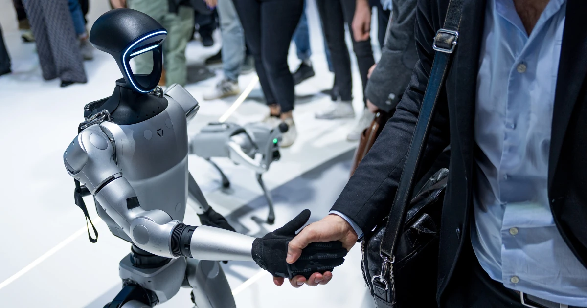 Unitree G1 humanoid robot engaging event audience, showing short vs multi-day rental scenarios