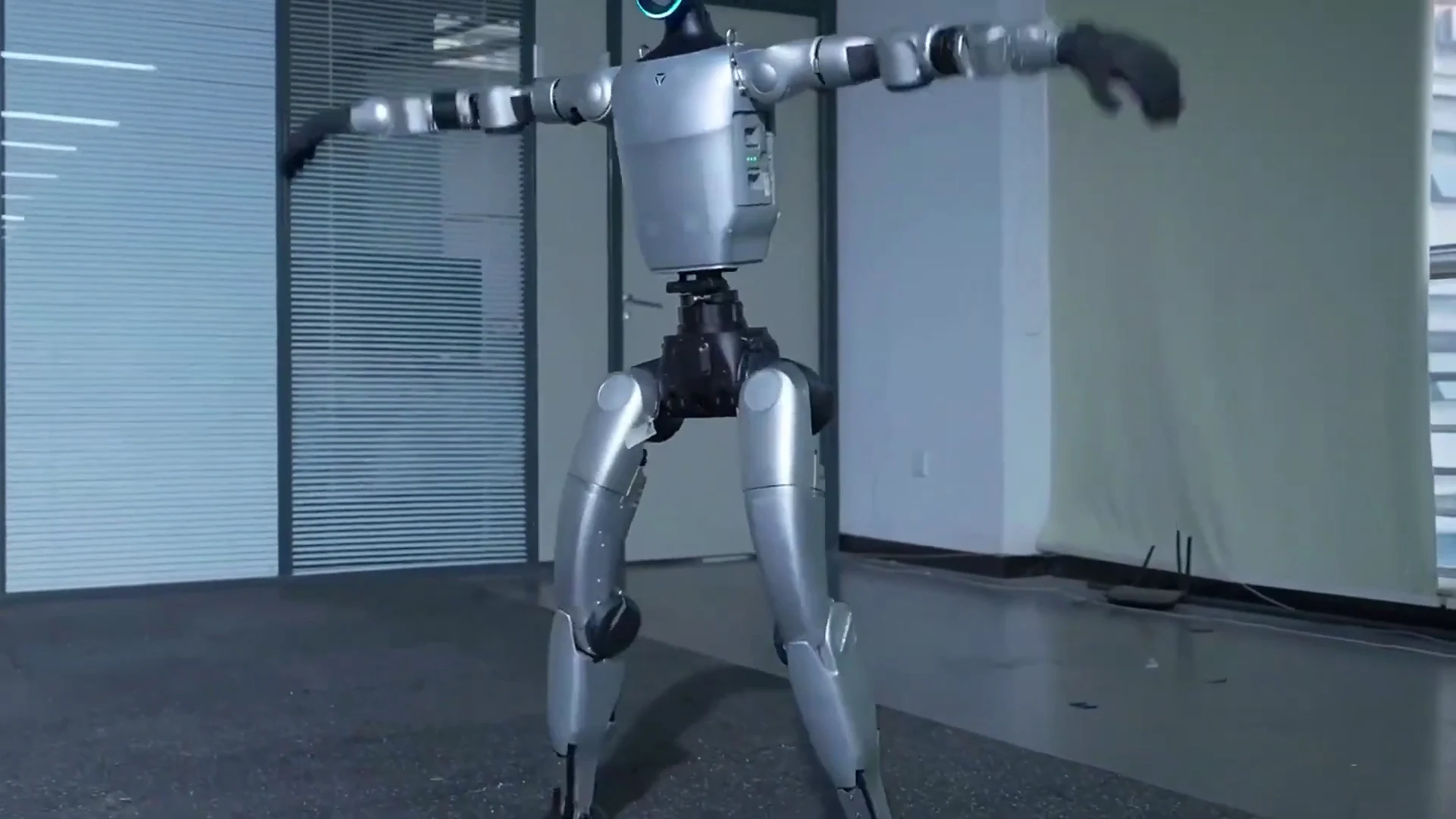 Unitree G1 robot in an indoor training configuration during Pro Setup and setup window preparation